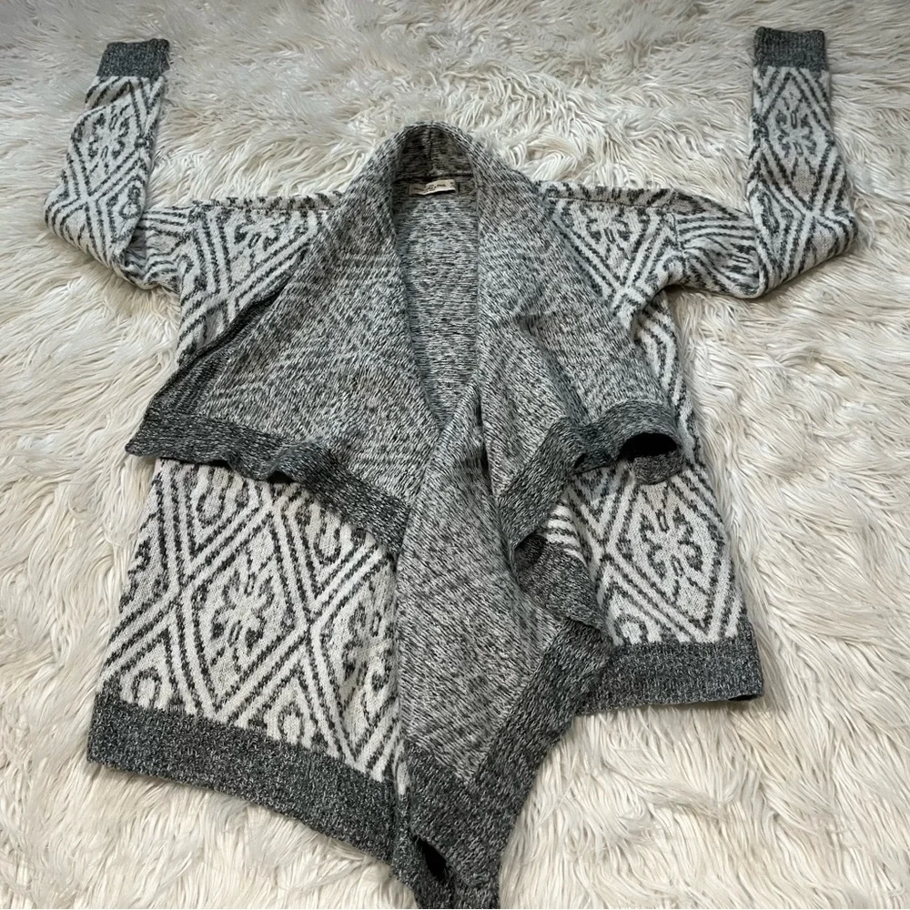Abercrombie & Fitch Open Shawl Wool Blend Cardigan Sweater Gray Aztec Print